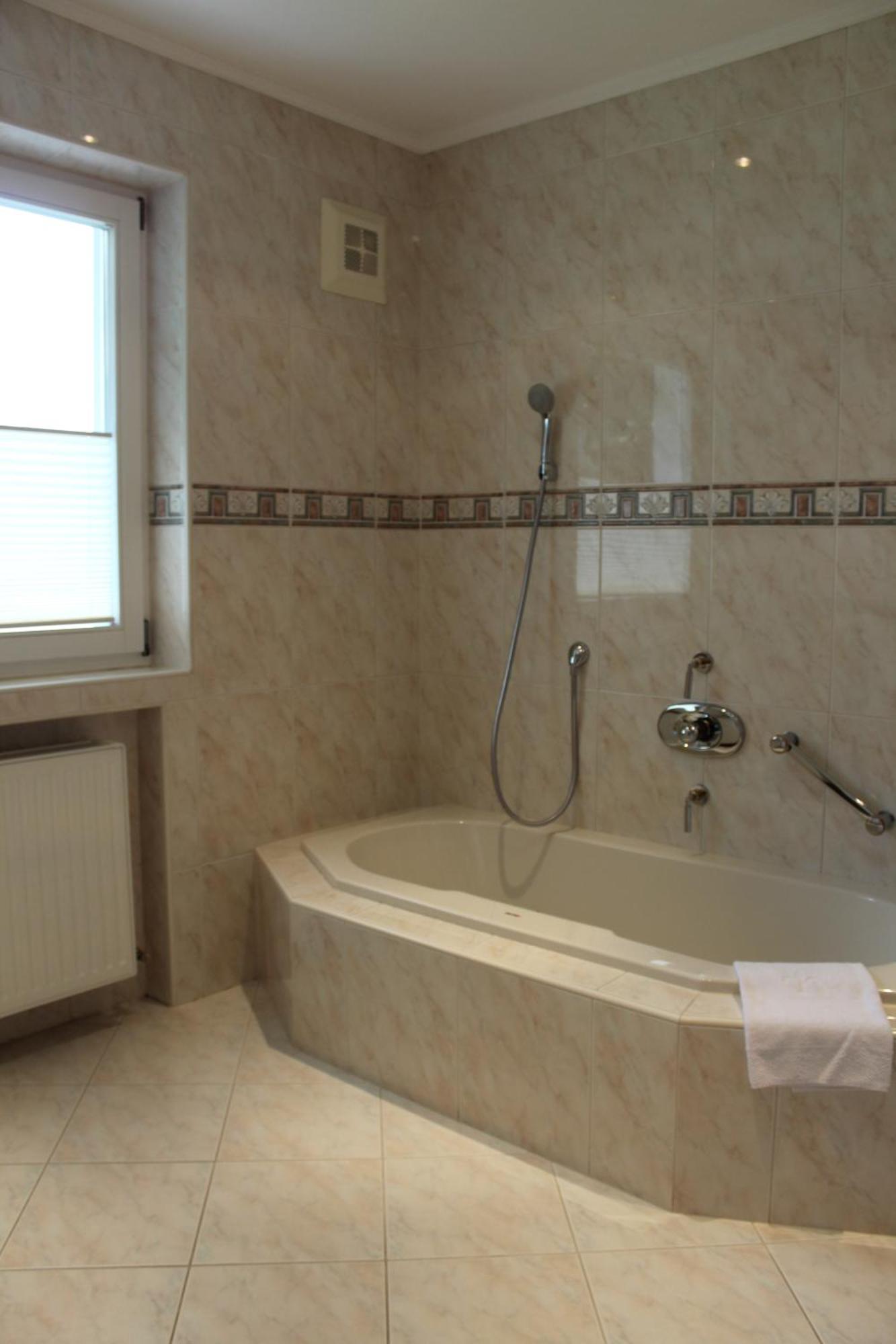 Garni Roesslhof Hotell Hollersbach im Pinzgau Rom bilde